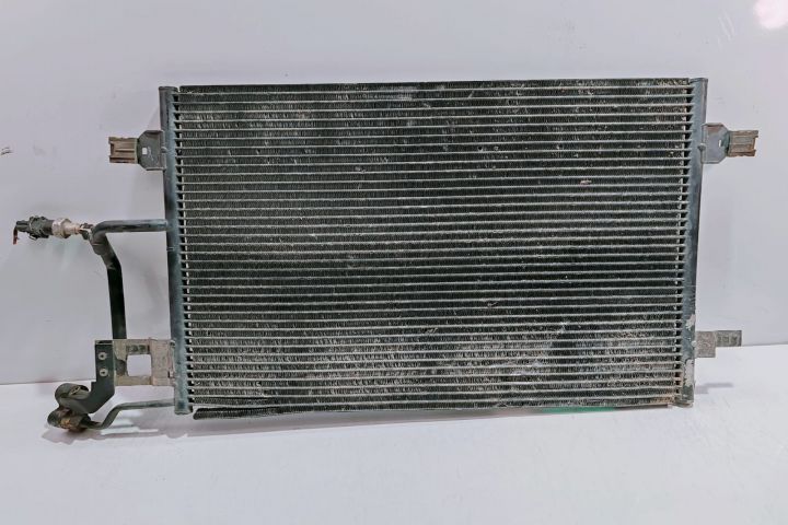Radiator Clima 8D0260401G Volkswagen VW Passat B5.5 (facelift)