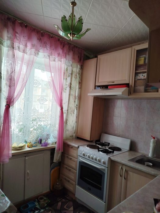 Продам 4х комнатную квартиру