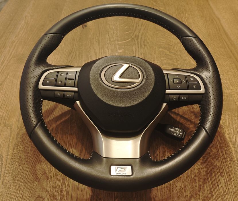 Оригинален волан за Lexus RX450H RX350