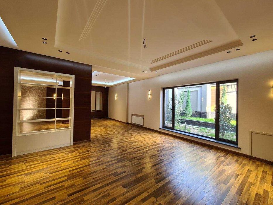 Сдаётся дом в стиле ХАЙ-ТЕК под офис! ориентир Яккасарайский район!