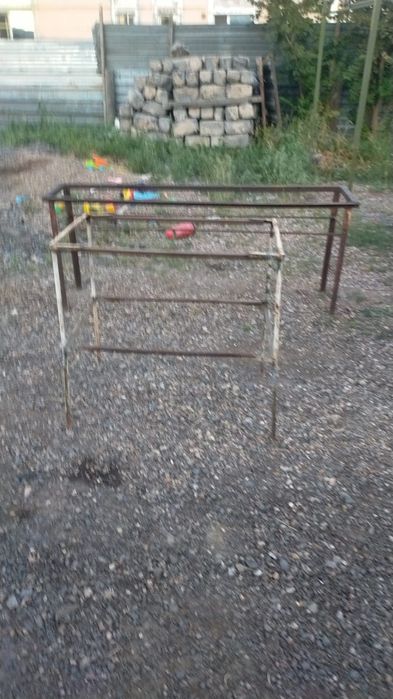 Столы продам и основе для столов