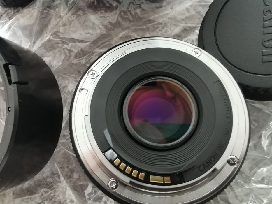 Продам объектив Canon EF 50mm f/1.8 STM