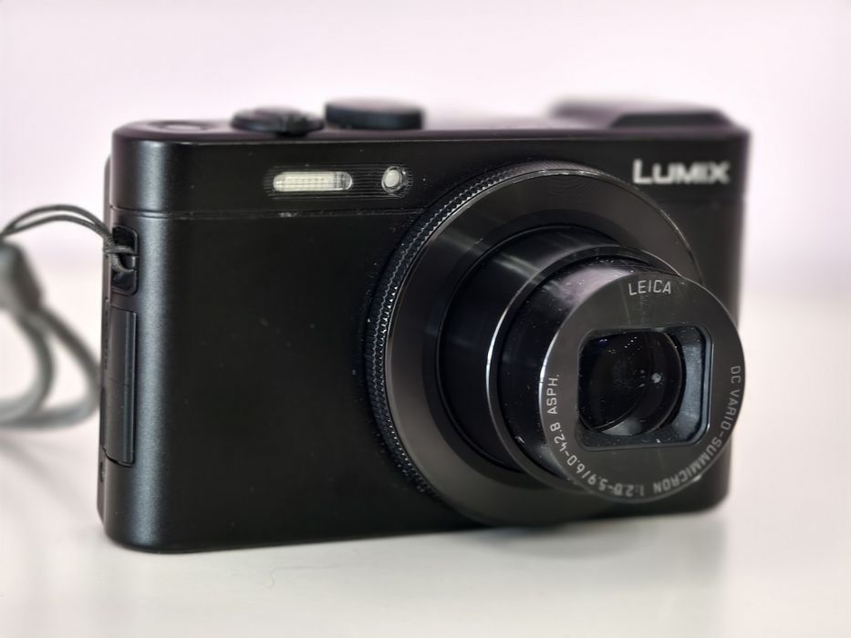 Panasonic Lumix LF 1