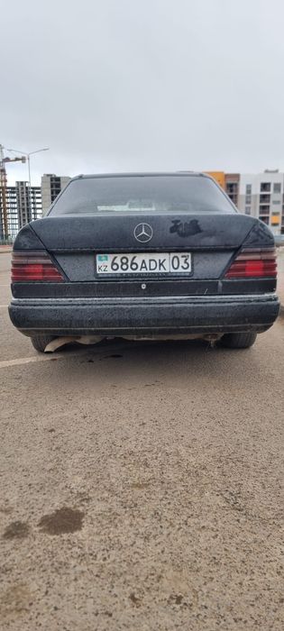 Продам Мерседес W124