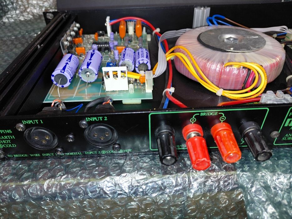 Amplificator de putere Omniphonics S 150E
