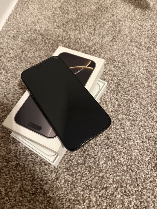 Iphone 15 pro impecabil