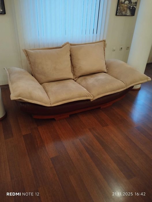 Диван и фотьойл от масив