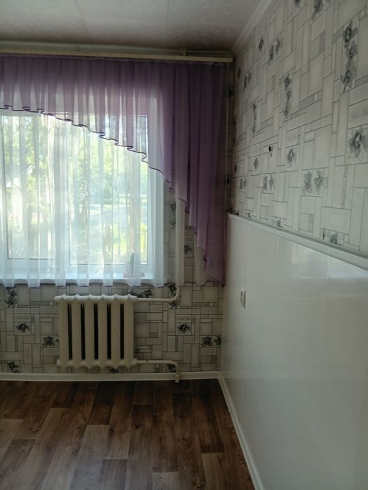 Продам 2 ком,кв,3-50,1 этаж.