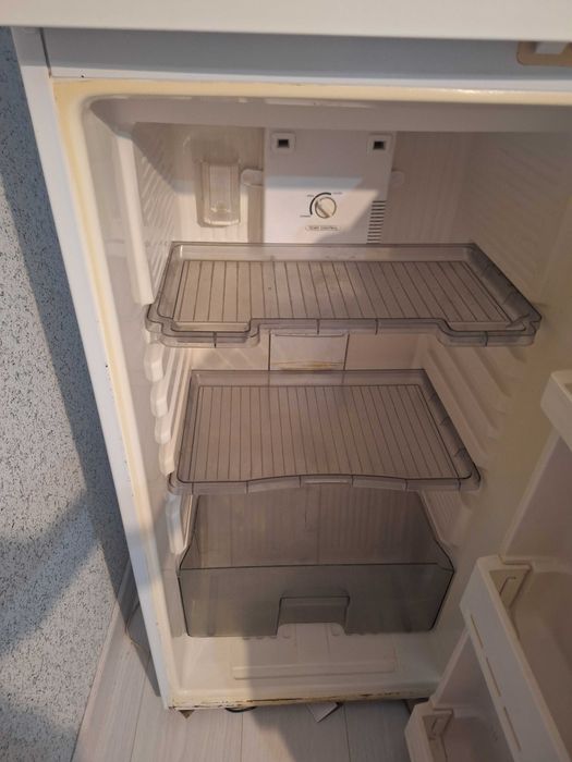 Холодильник Samsung 20 тыс тг