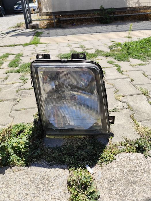 Десен фар за бус volkswagen lt