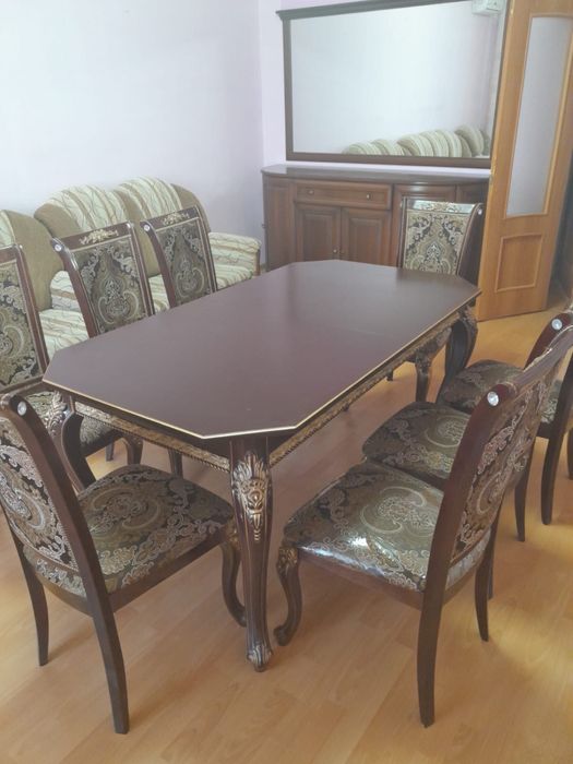 Шикарный стол + 8 стульев