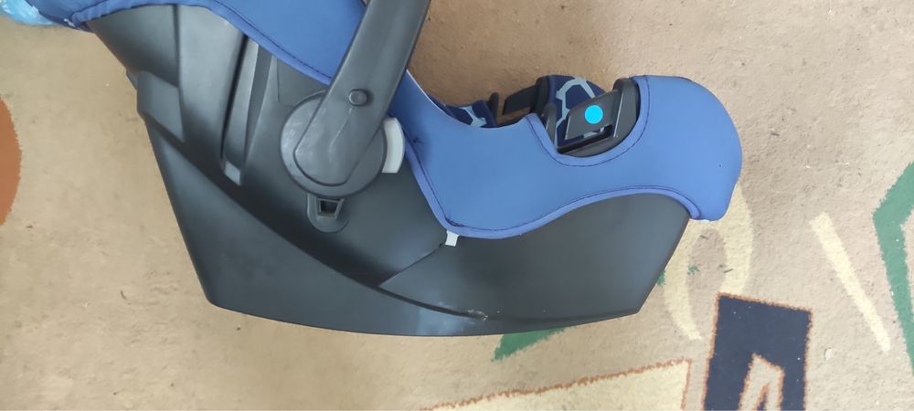 Автокресло, автолюлька