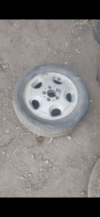 Продаю б/у диск с резиной