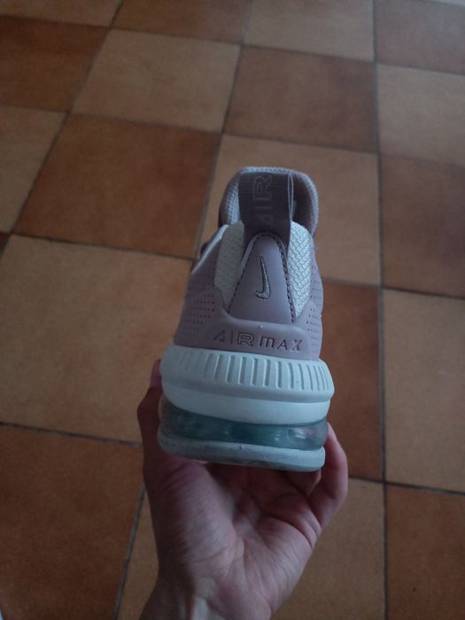 Nike Air Max Genome