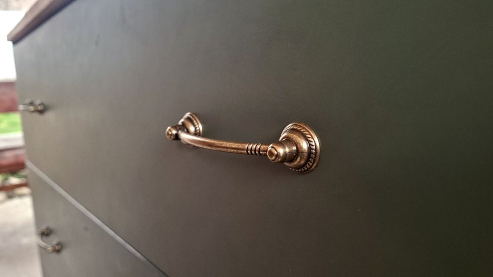 Скрин с 3бр чекмеджета