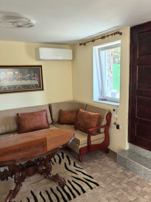 Дава се под наем Къща в Русе, Център - 130 кв.м за 612 € - Снимка #13