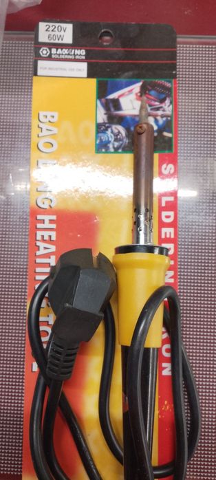 Поялник като нов,ползван веднъж,пистолет за пяна ,силикон,нов,раменки