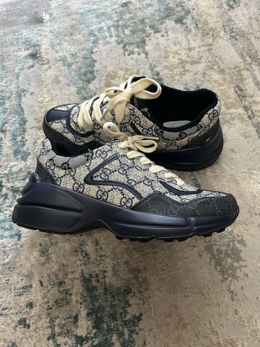 Adidasi gucci marimea 42