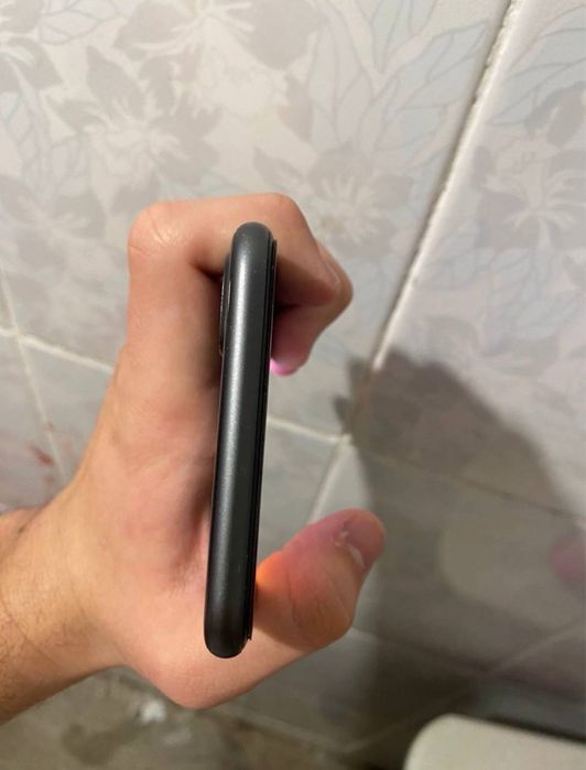 Айфон 7 Plus 32gb не вскрывался