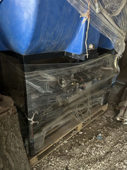 Продавам чисто нови машини за автомивка