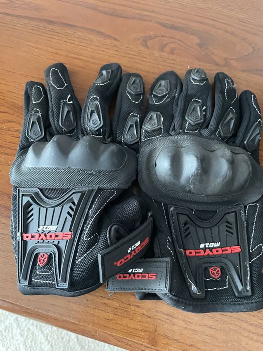 Продам мотошлем