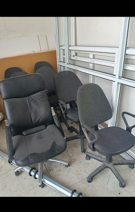 Продам кресло офисные бу