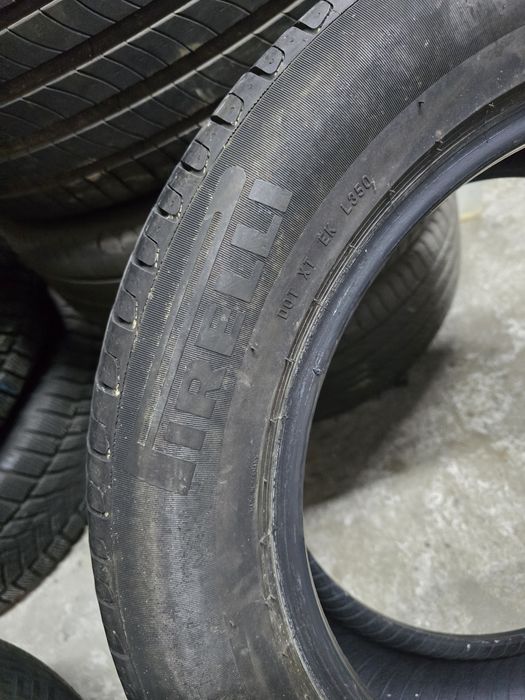2 Броя 235/55/17 Pirelli 5mm