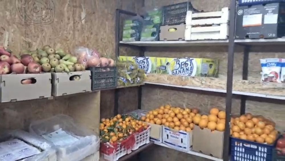 Продаётся бутик в центральном рынке
