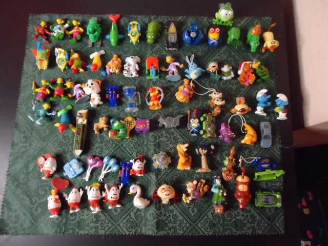 Киндер/Kinder,торбички за яйца ,касички,170 фигурки от шоколадови яйца