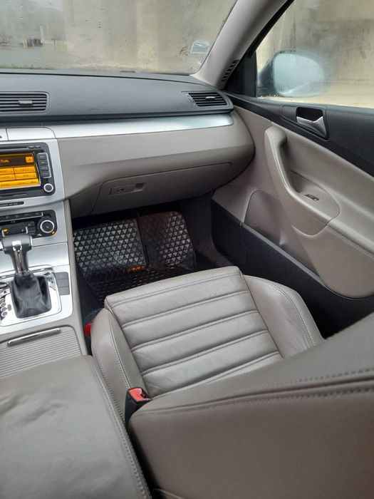 Vând Volkswagen Passat 2.0TDI DSG