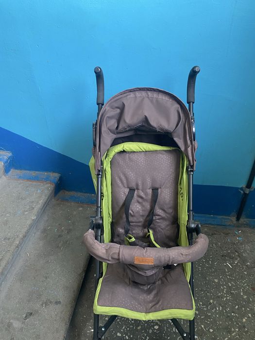 продам коляску - трость