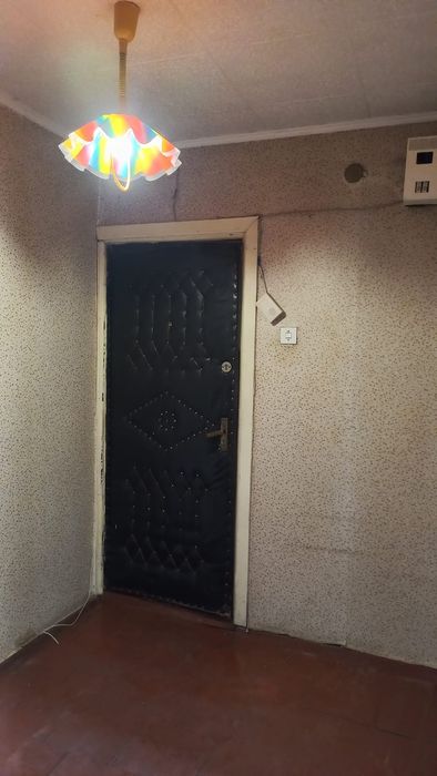 Продам 2х  комнатную квартиру