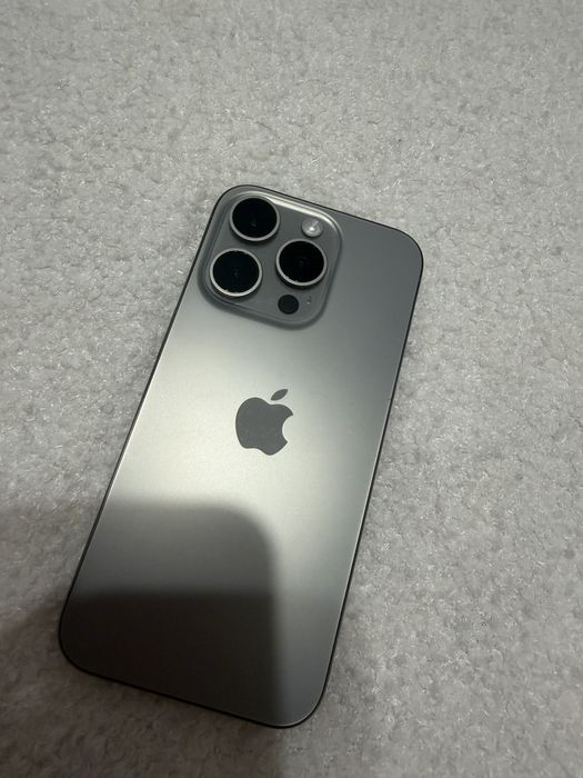 Iphone 15 pro silver 256 gb