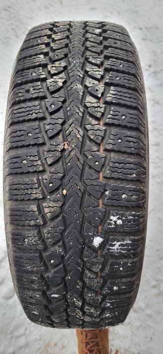Шины зимние Maxxis