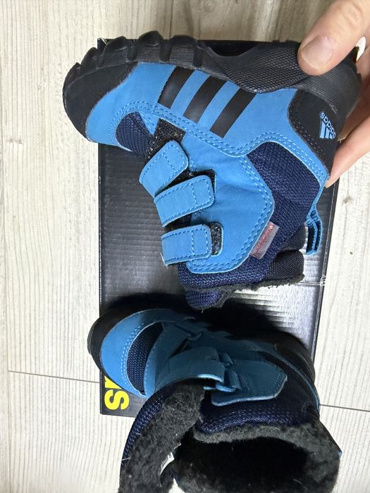 Зимние ботинки Adidas