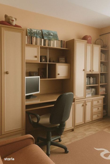 Ideal pentru investitie! Apartament 3 camere, 2 bai, zona Straja