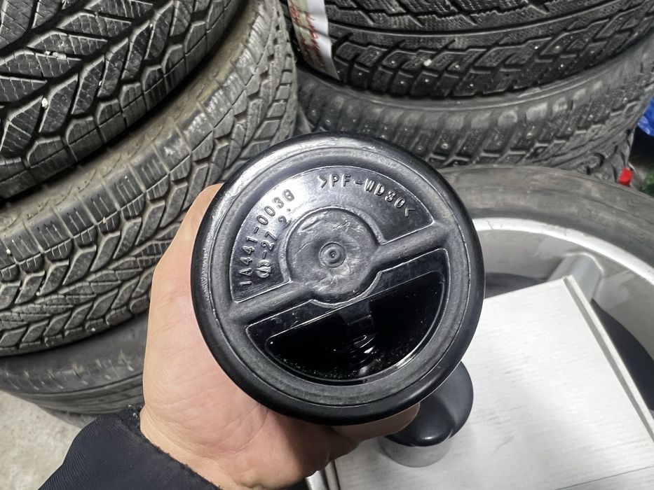Оригинальные пепельницы для Toyota Rav 4