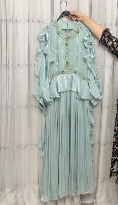 Көйлектер сатылады