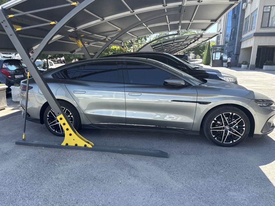 BYD han 635km restaling 2025