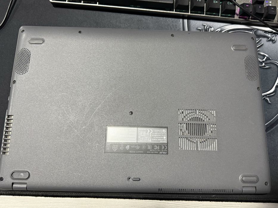 ASUS 15.6” IPS (sensorli HDR ekran), i5-1135G7, 20 RAM/256 SSD