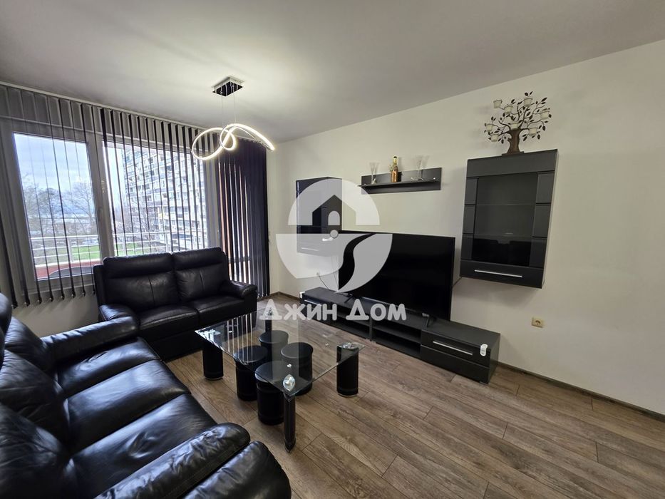 Продава се Двустаен апартамент в Бургас, Славейков - 73 кв.м за 1117 €/кв.м - Снимка #4