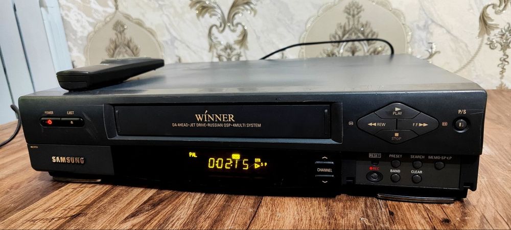 Samsung видеомагнитафон SVR-70D