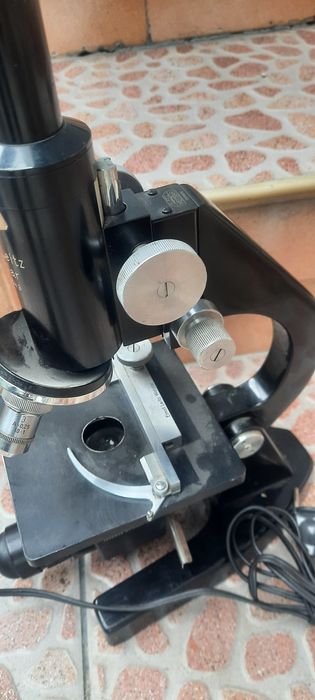 Микроскоп Leica / Leitz Wetzlar оригинално състояние
