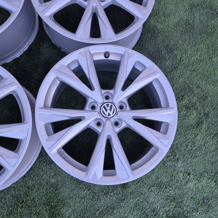 Jante R 18 5x112 Golf, Passat, Tiguan,Sharan, Caddy