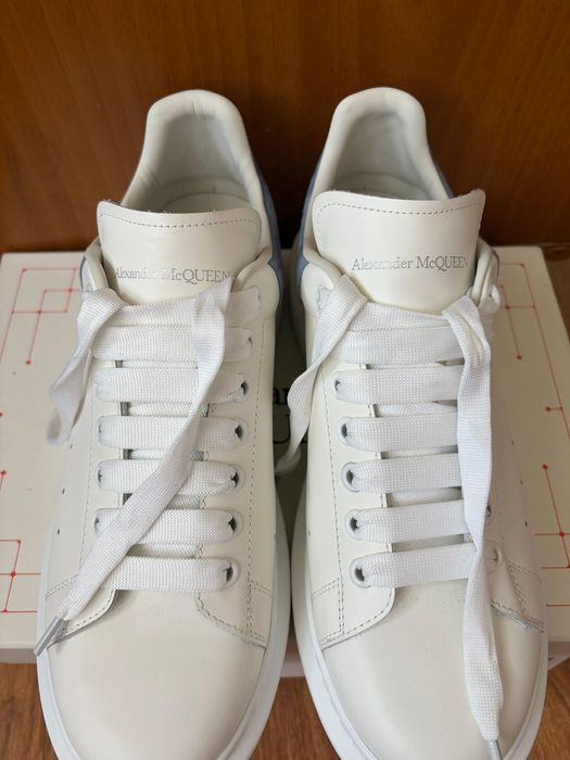 Alexander Mcqueen