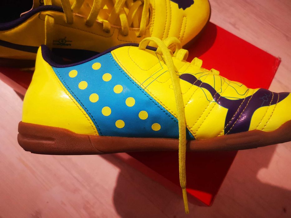 Маратонки      Puma