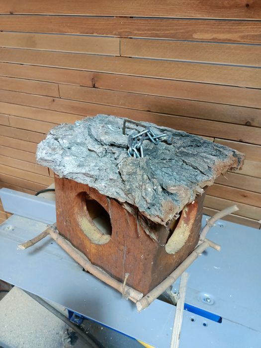 Кормушка для птиц