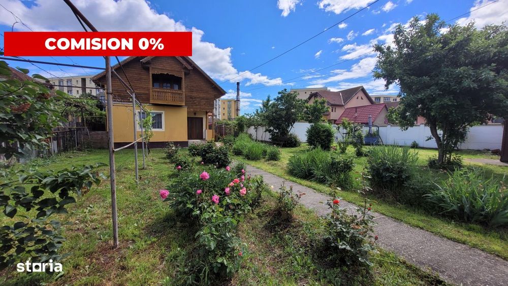 Vanzare casa + 800 mp teren, Targu Jiu, strada 14 Octombrie,  zona cen