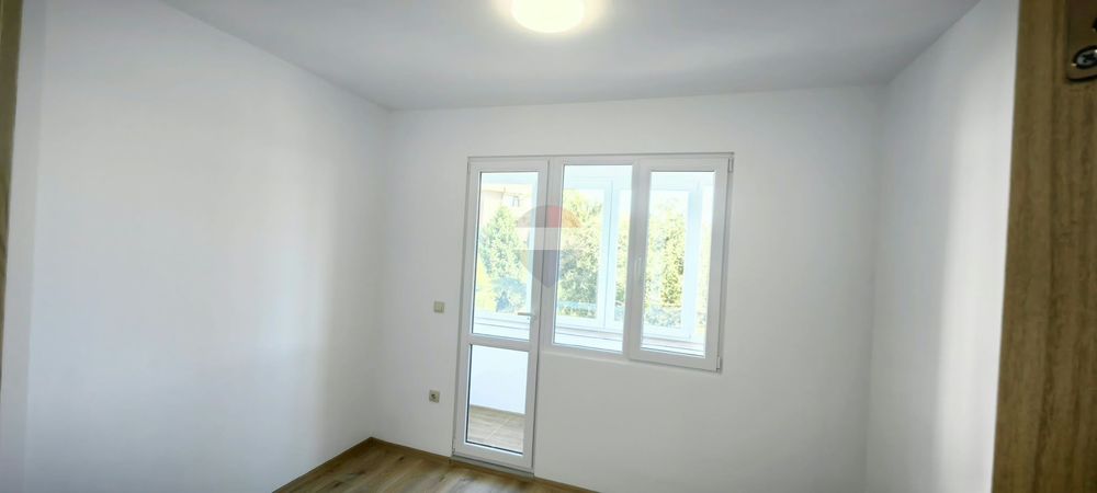 Продава се Двустаен апартамент в Варна, Младост 2 - 40 кв.м за 2798 €/кв.м - Снимка #6