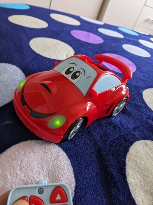 Chicco Mașinuță cu telecomanda